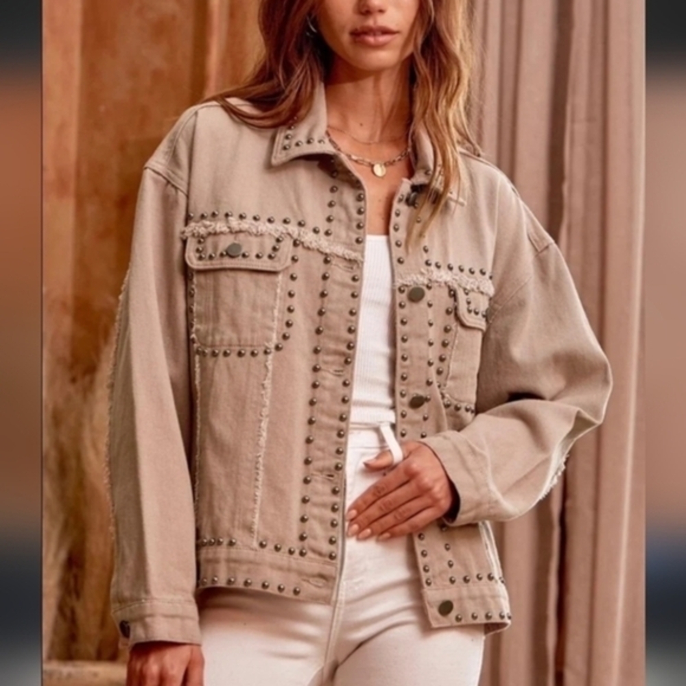 The Juniper Kat Studded Denim Jacket with Fray in Mocha‎